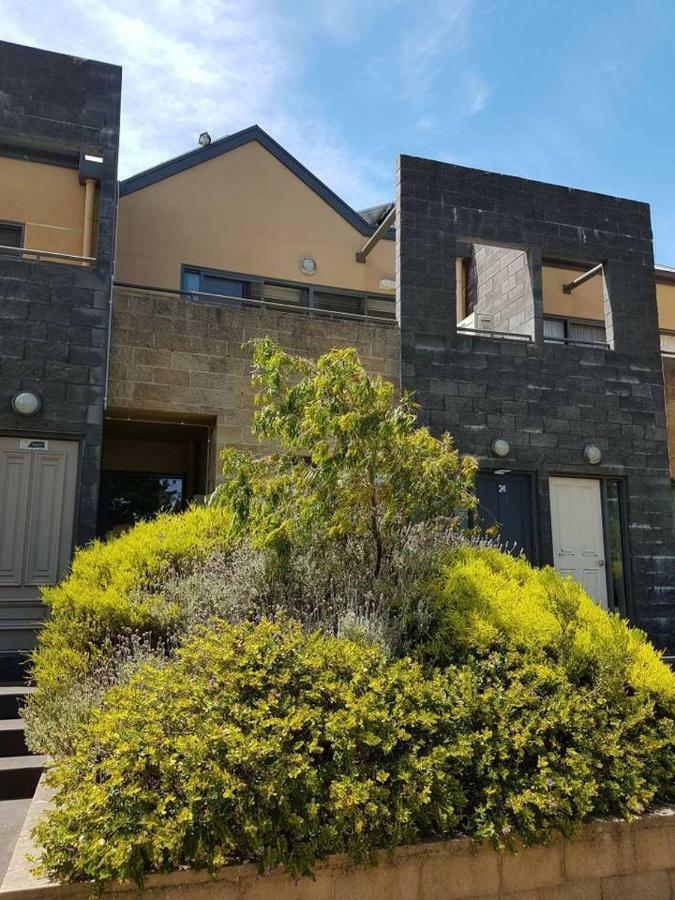 22 Gillies Street Apartments Warrnambool Exteriör bild